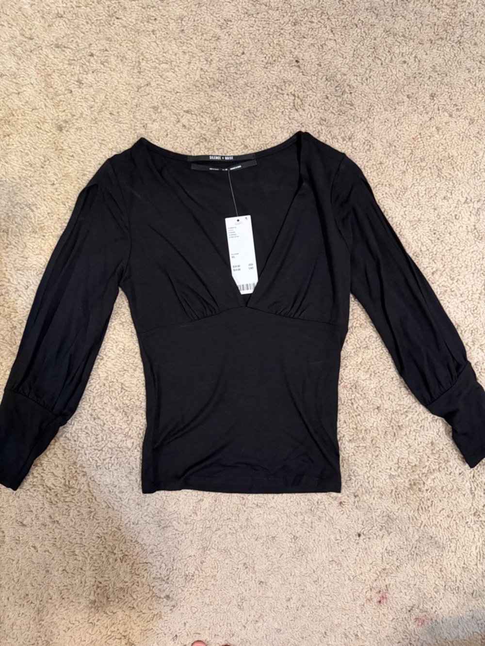 Urban Outfitters Silence + Noise Drew Slit-Sleeve Top Black Size XS